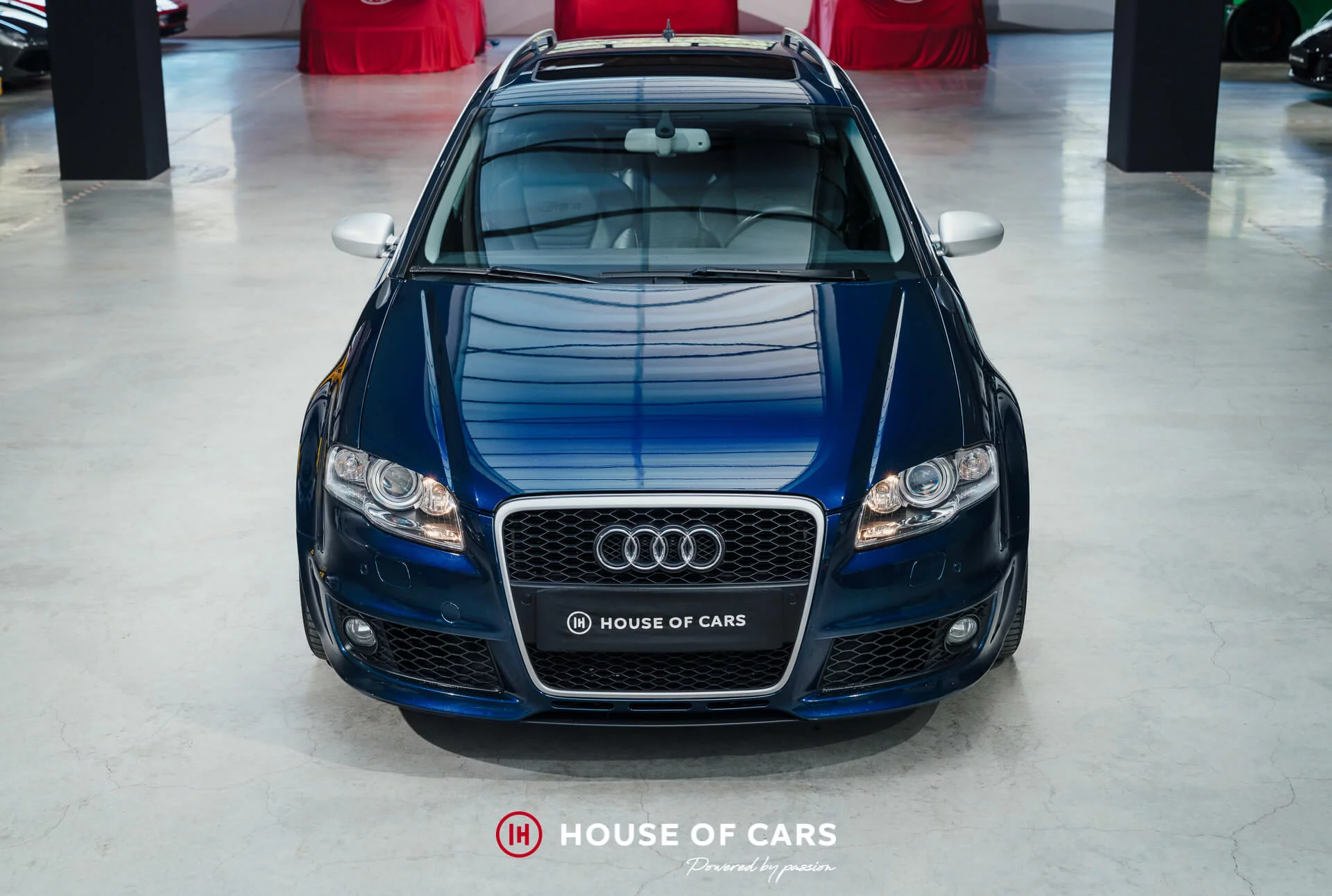 Mugello Blue Audi RS4