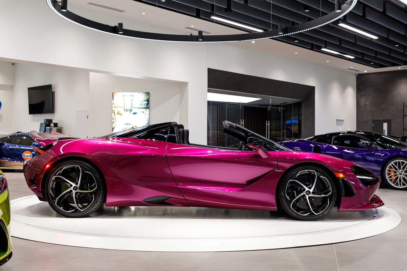 Shibuya Spirit McLaren 750S