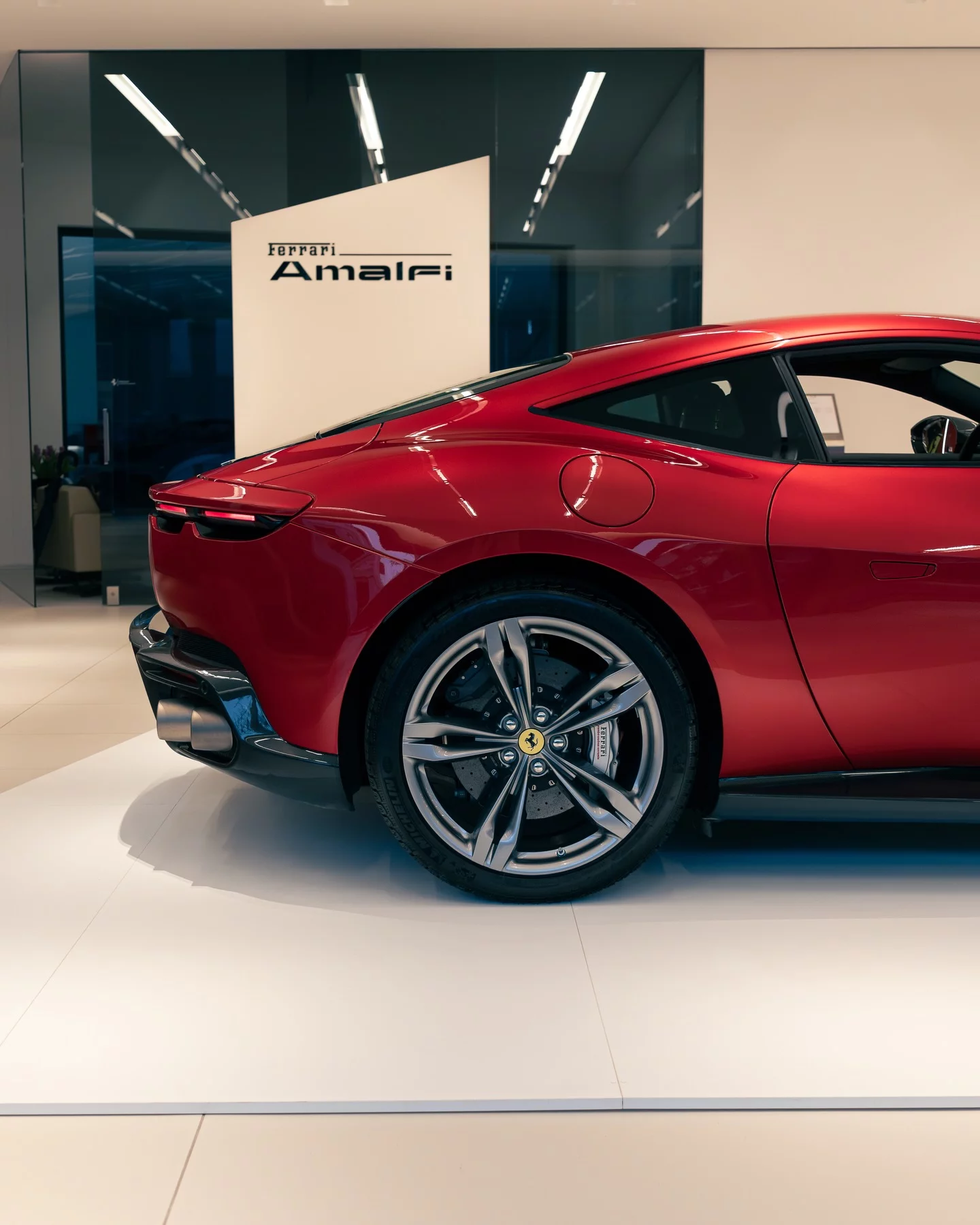 Rosso Portofino Ferrari Amalfi