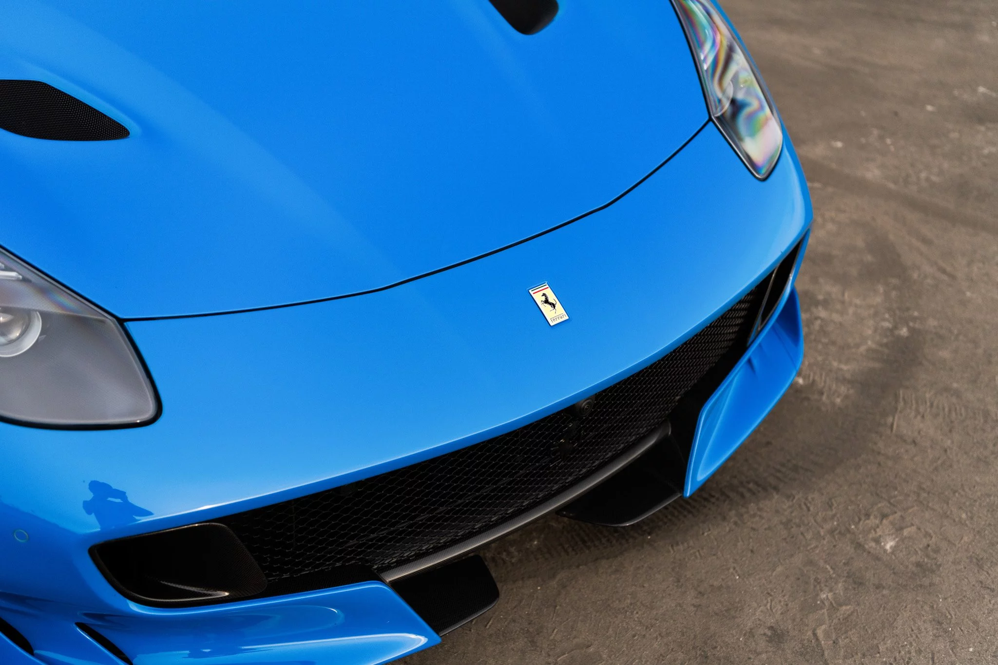 Azzurro Dino Ferrari F12