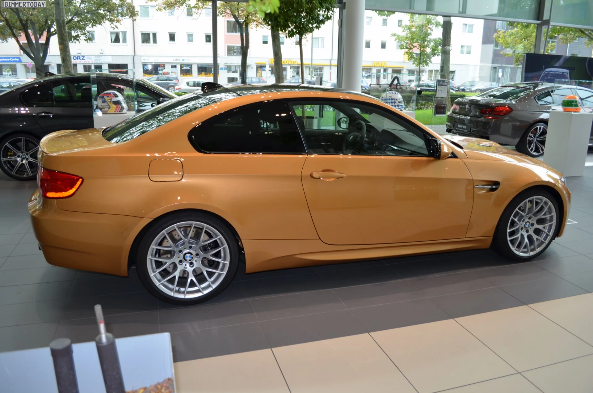 Sunburst Gold BMW M3