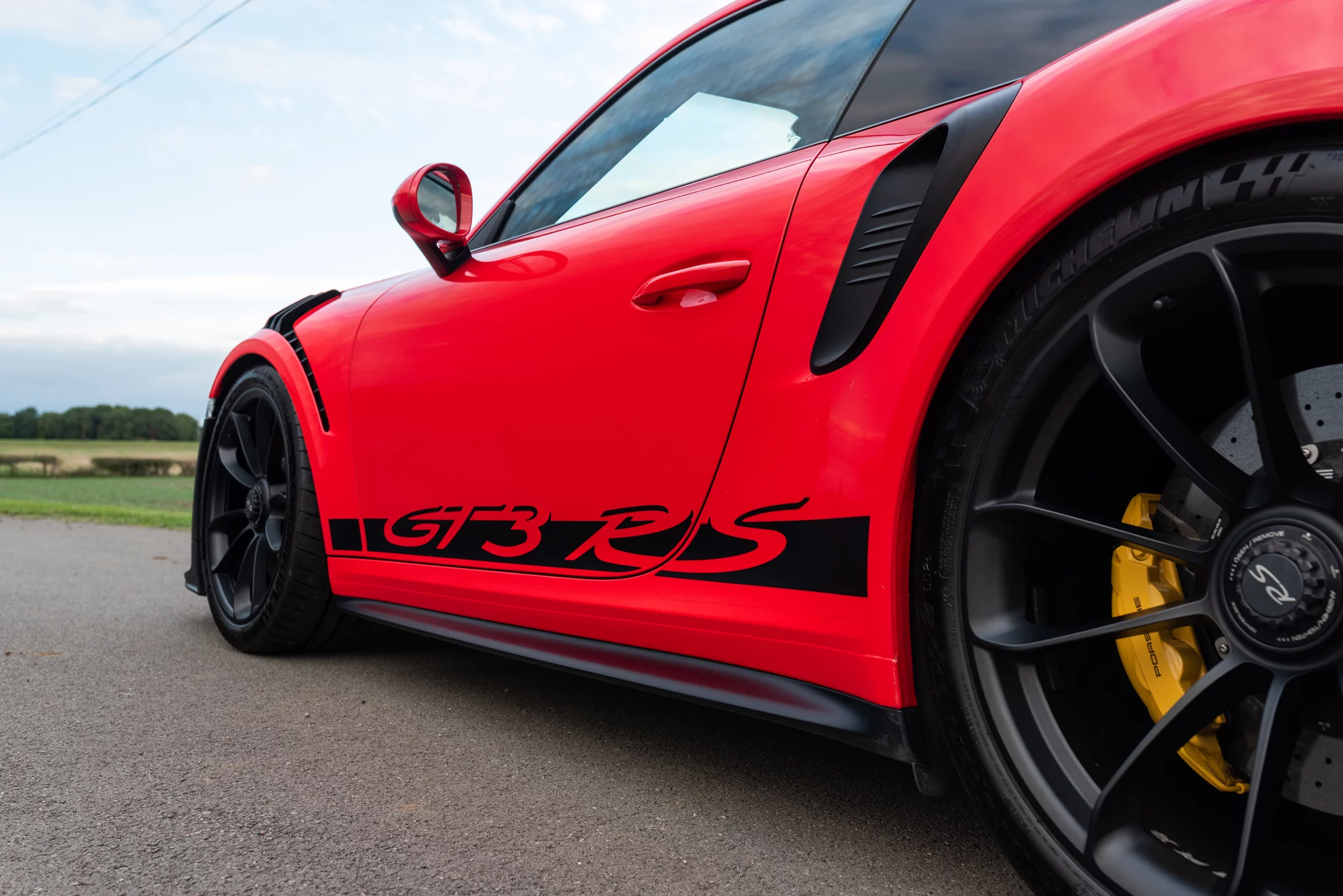 Guards Red Porsche 911 GT3 RS