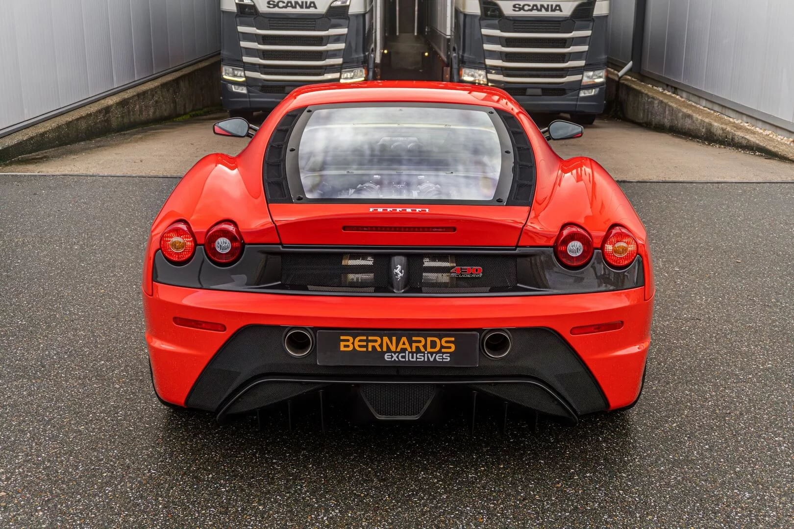 Rosso Scuderia Ferrari 430 Scuderia