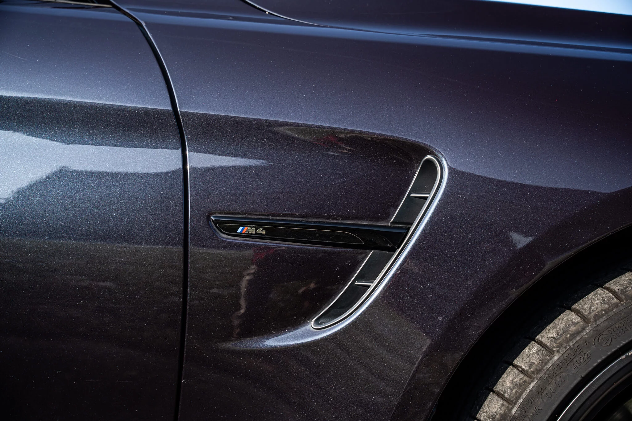 Macao Blue BMW M4