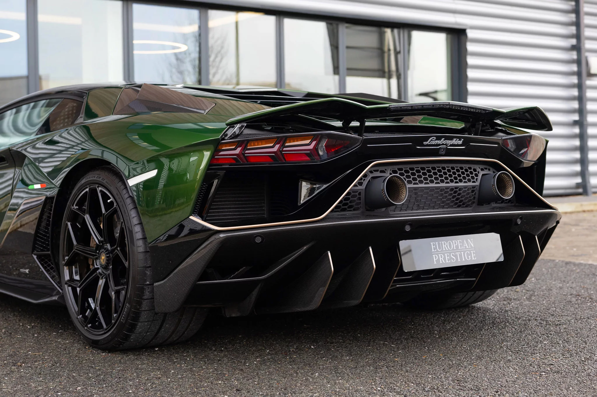 Verde Ermes Lamborghini Aventador