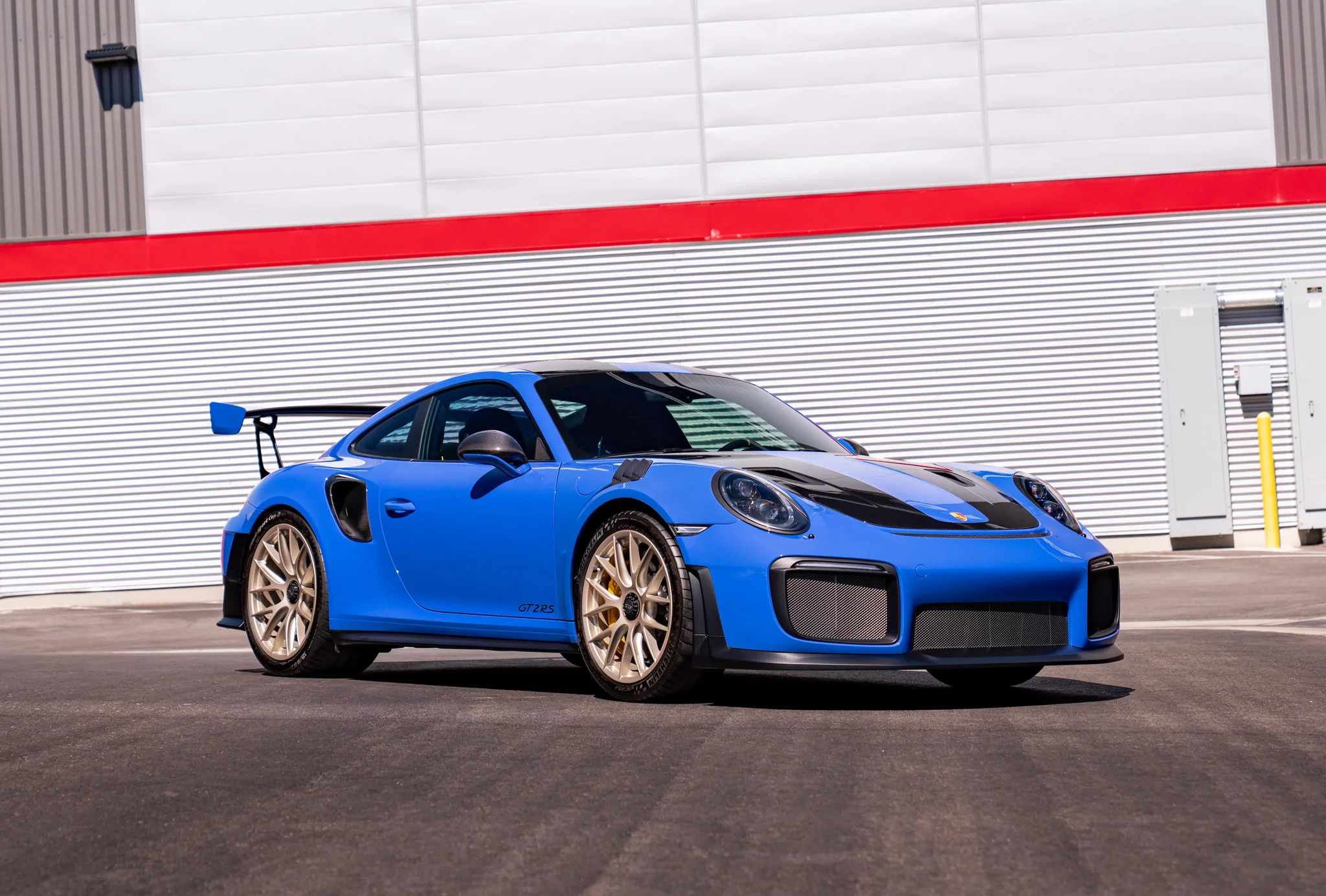 Maritime Blue Porsche 911 GT2 RS