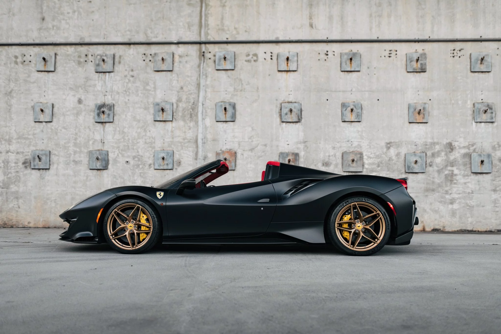 Nero DS Opaco Ferrari 488