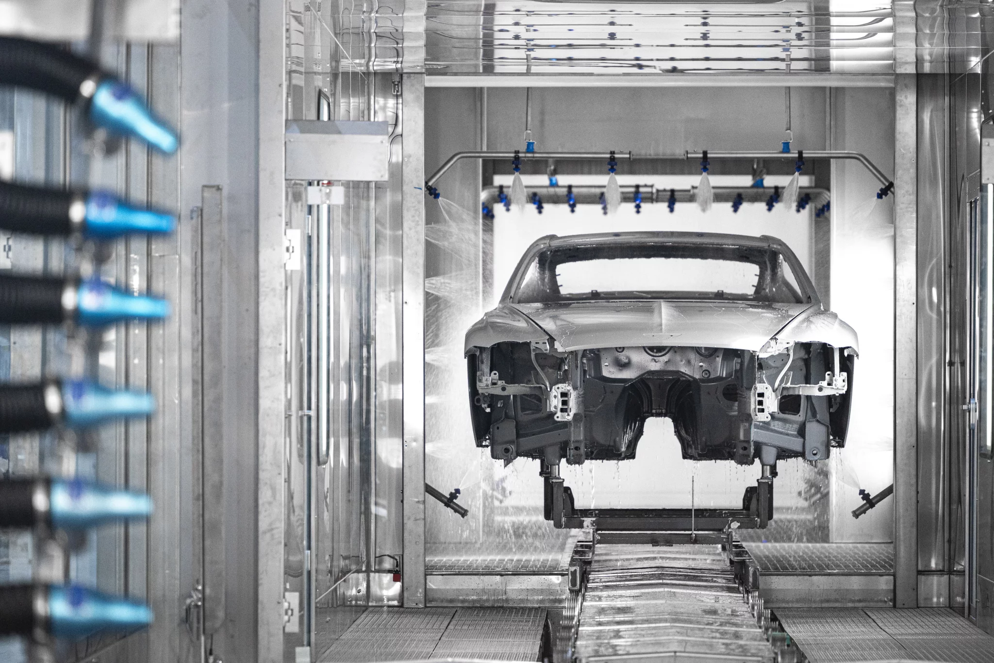 Manufacturing innovation behind the finish