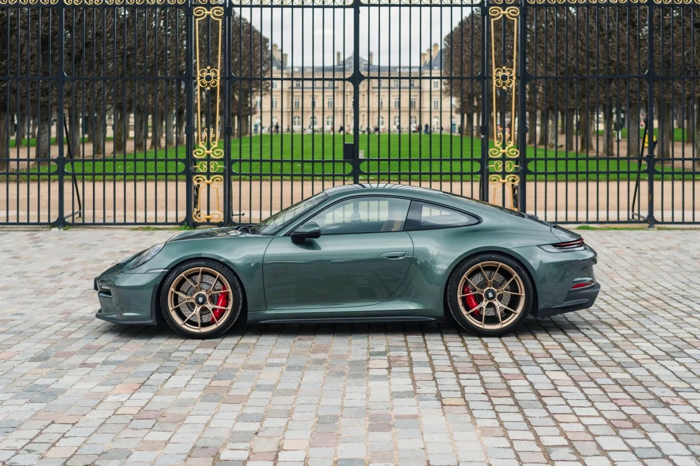 Malachite Green Metallic Porsche 911 GT3