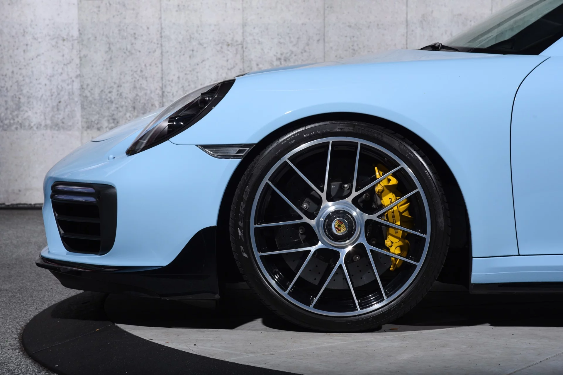 Gulf Blue Porsche 911 Turbo