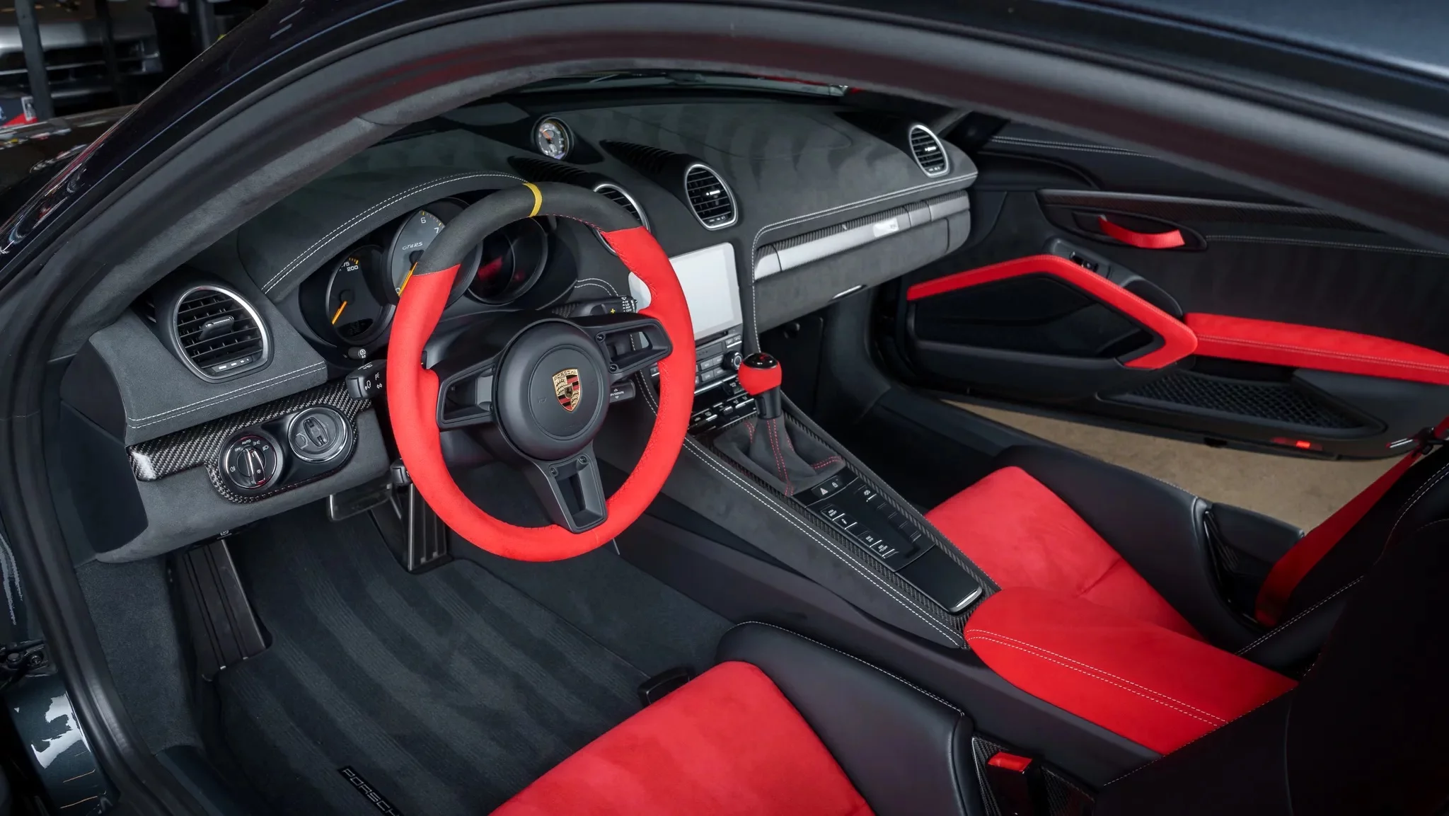 Carbon Steel Grey Porsche 718 Cayman GT4 RS
