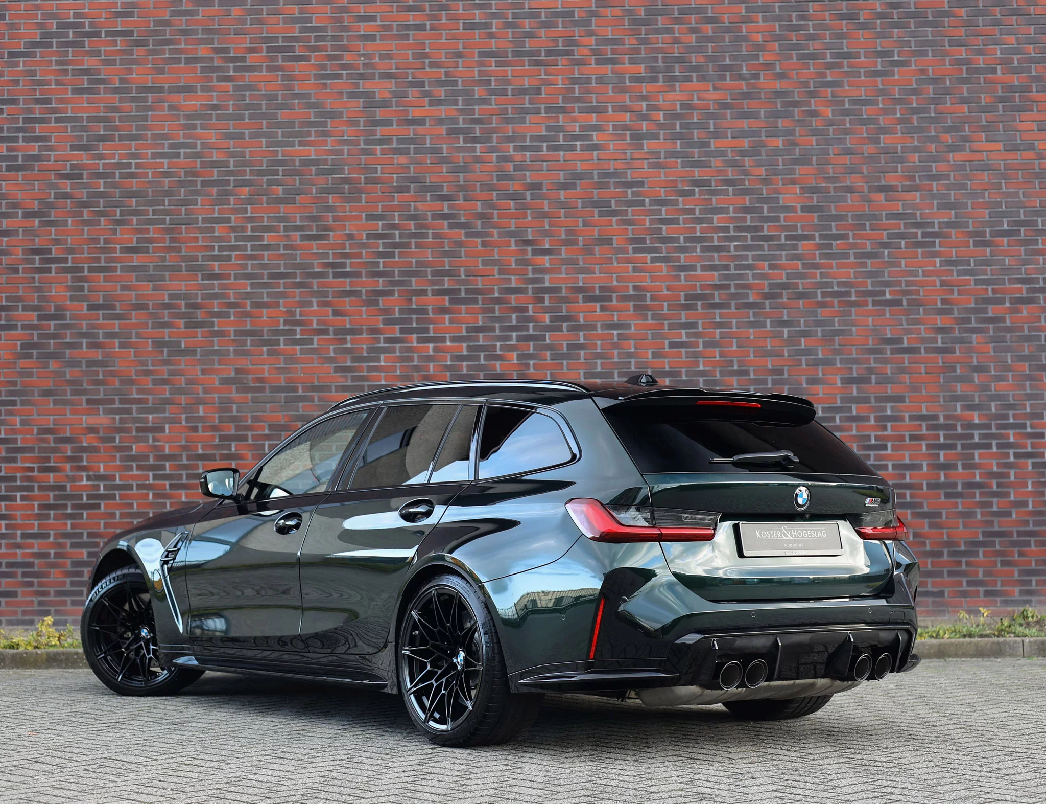 Dark Emerald BMW M3