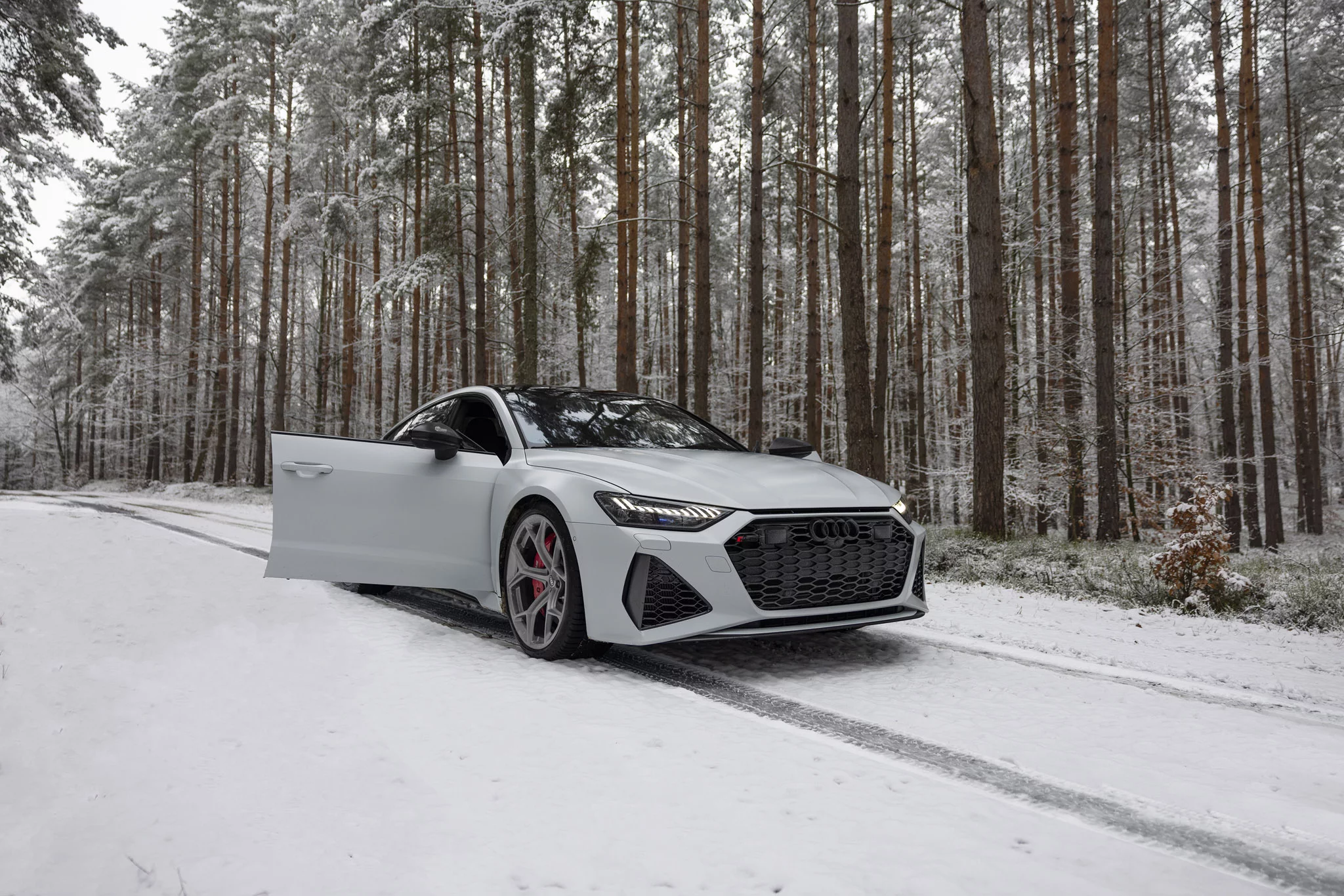 Glacier White Matte Audi RS7 Sportback