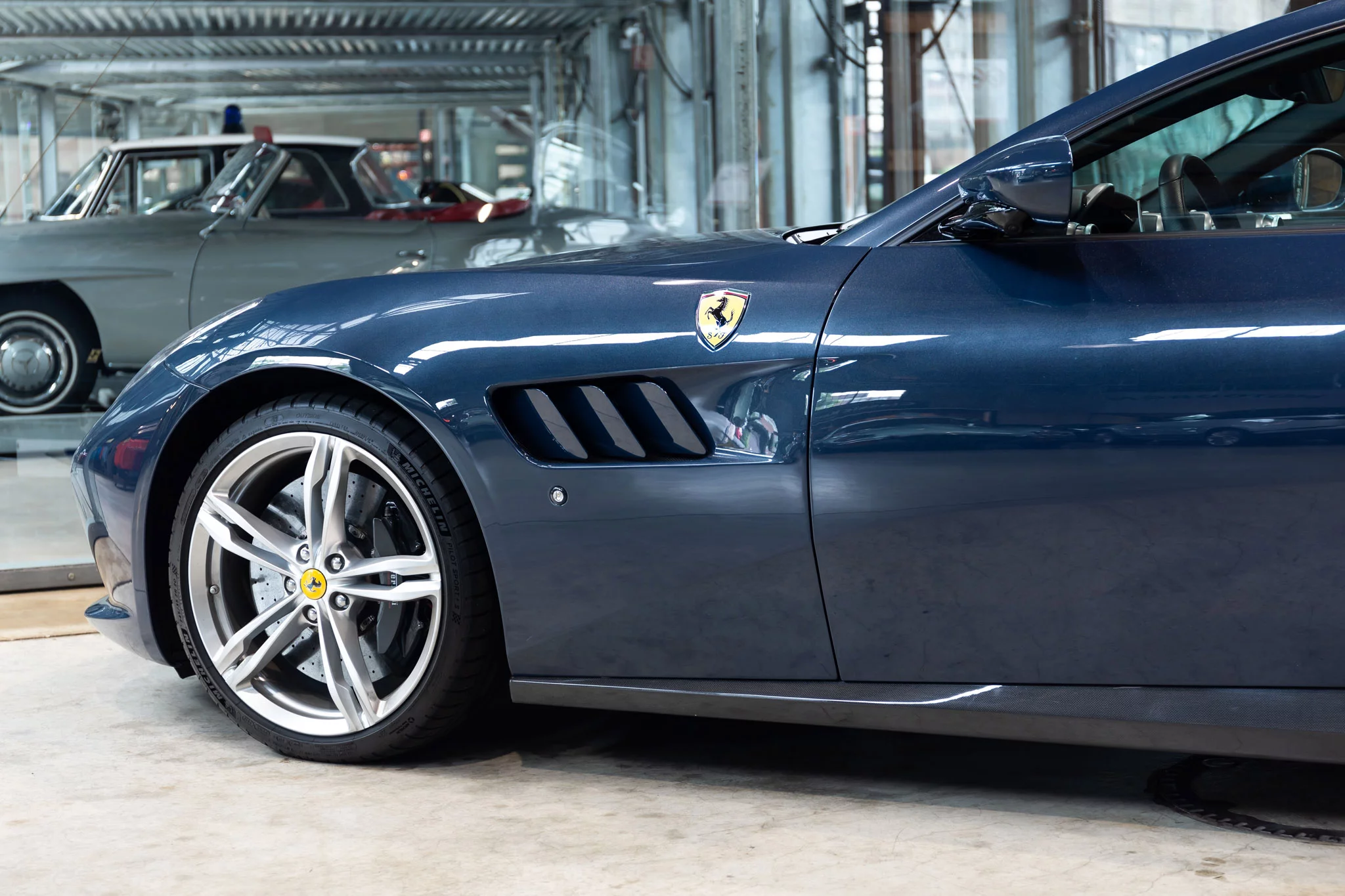 Blu Ahrabian Ferrari GTC4Lusso