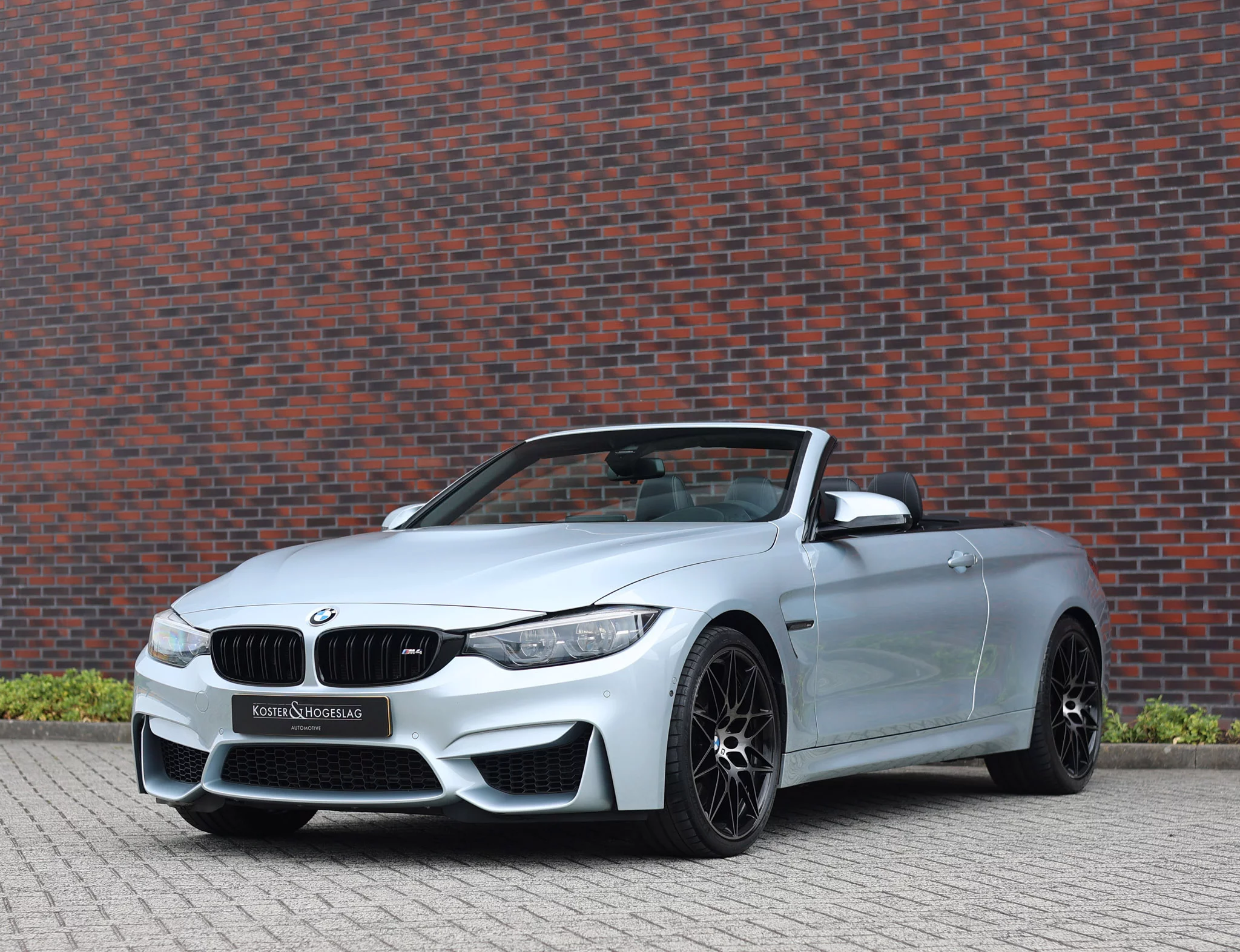Silverstone II BMW M4