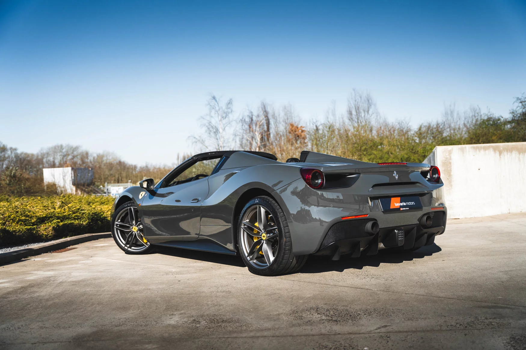 Grigio Scuro Ferrari 488