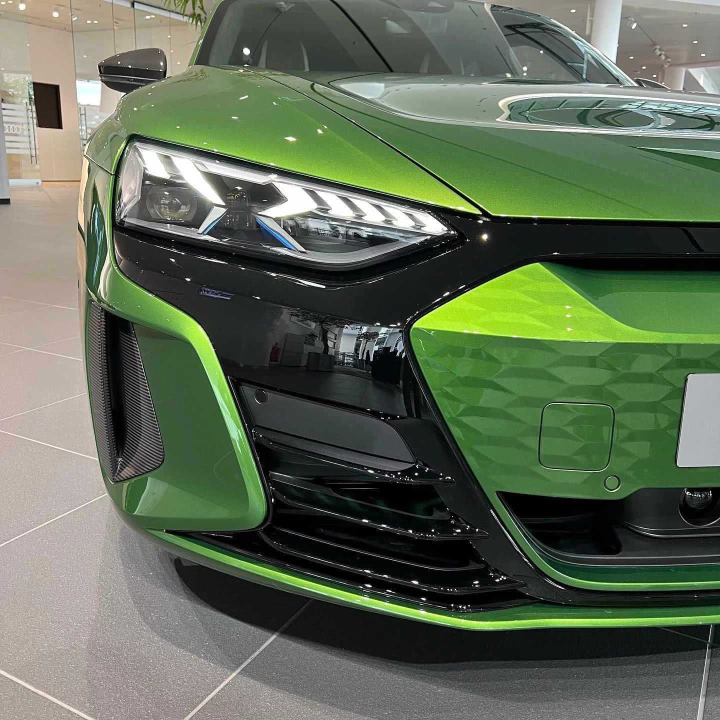Mamba Green Audi RS e-tron GT