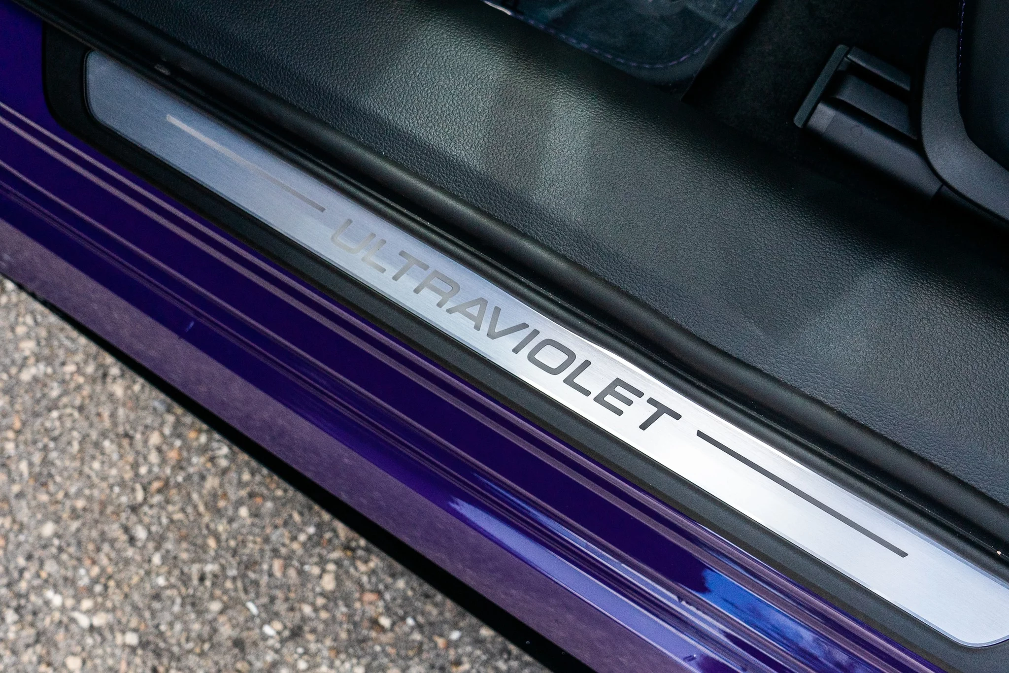 Ultraviolet Audi RS6 Avant