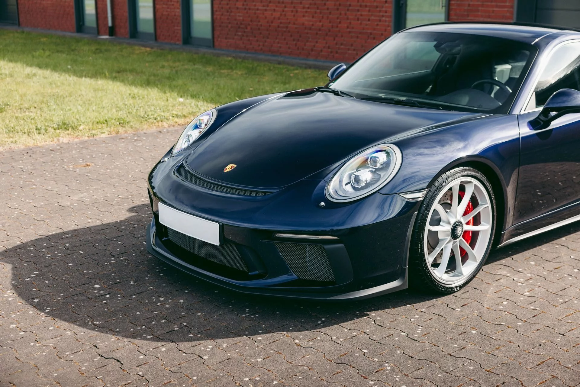 Night Blue Metallic Porsche 911 GT3
