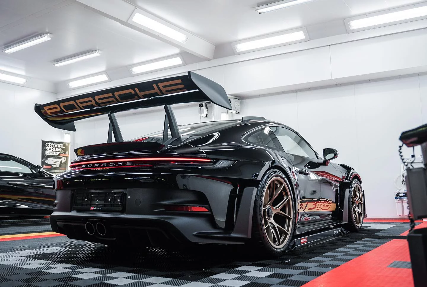 Black Porsche 911 GT3 RS