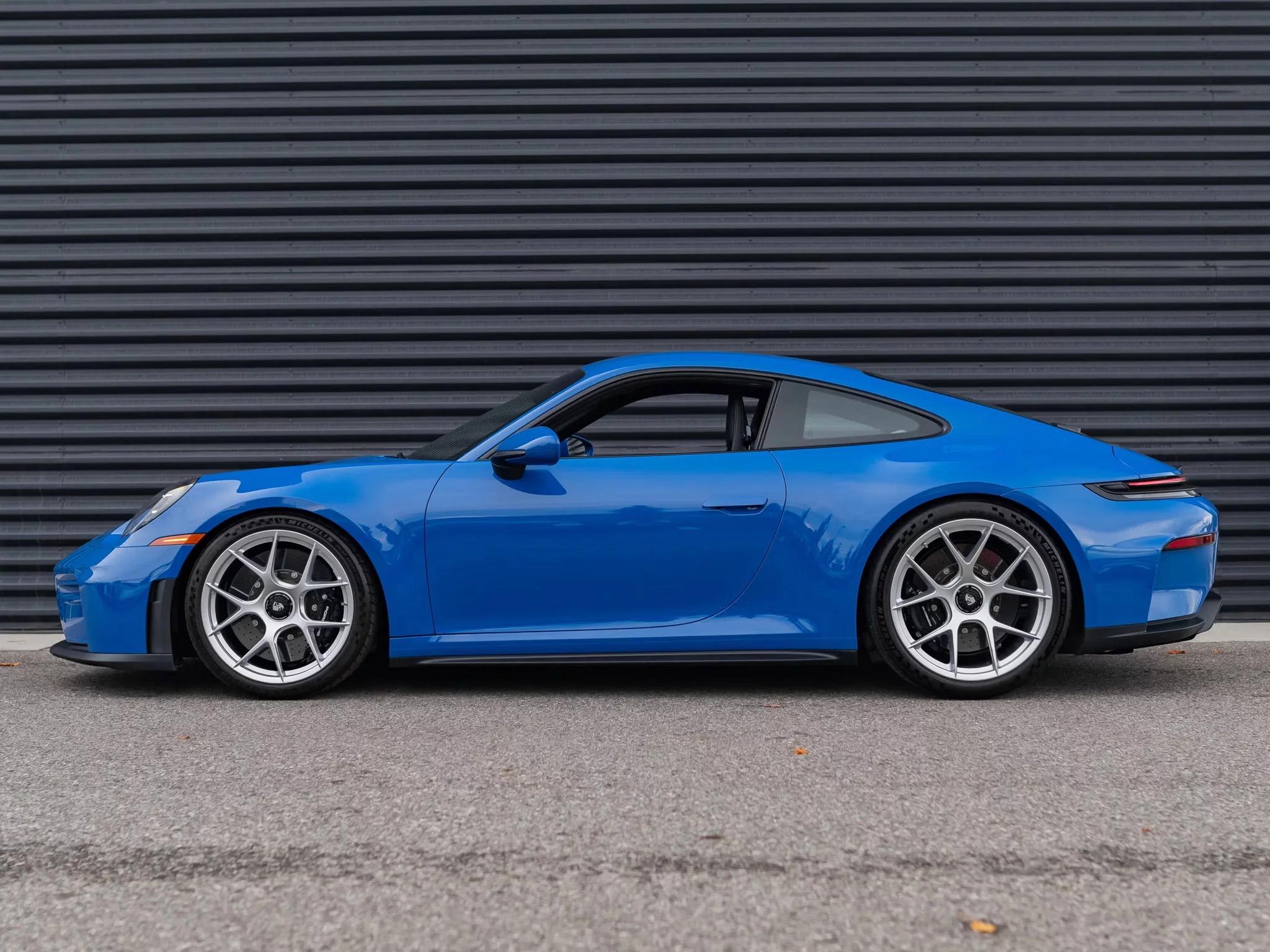 Lugano Blue Porsche 911 GT3