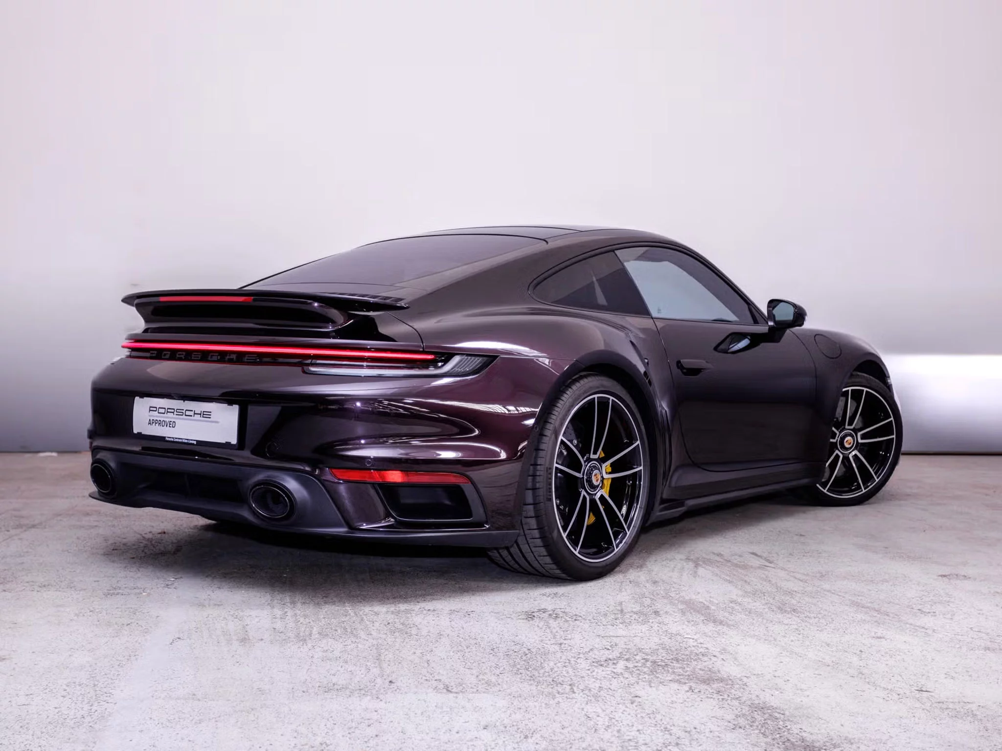 Amethyst Metallic Porsche 911 Turbo
