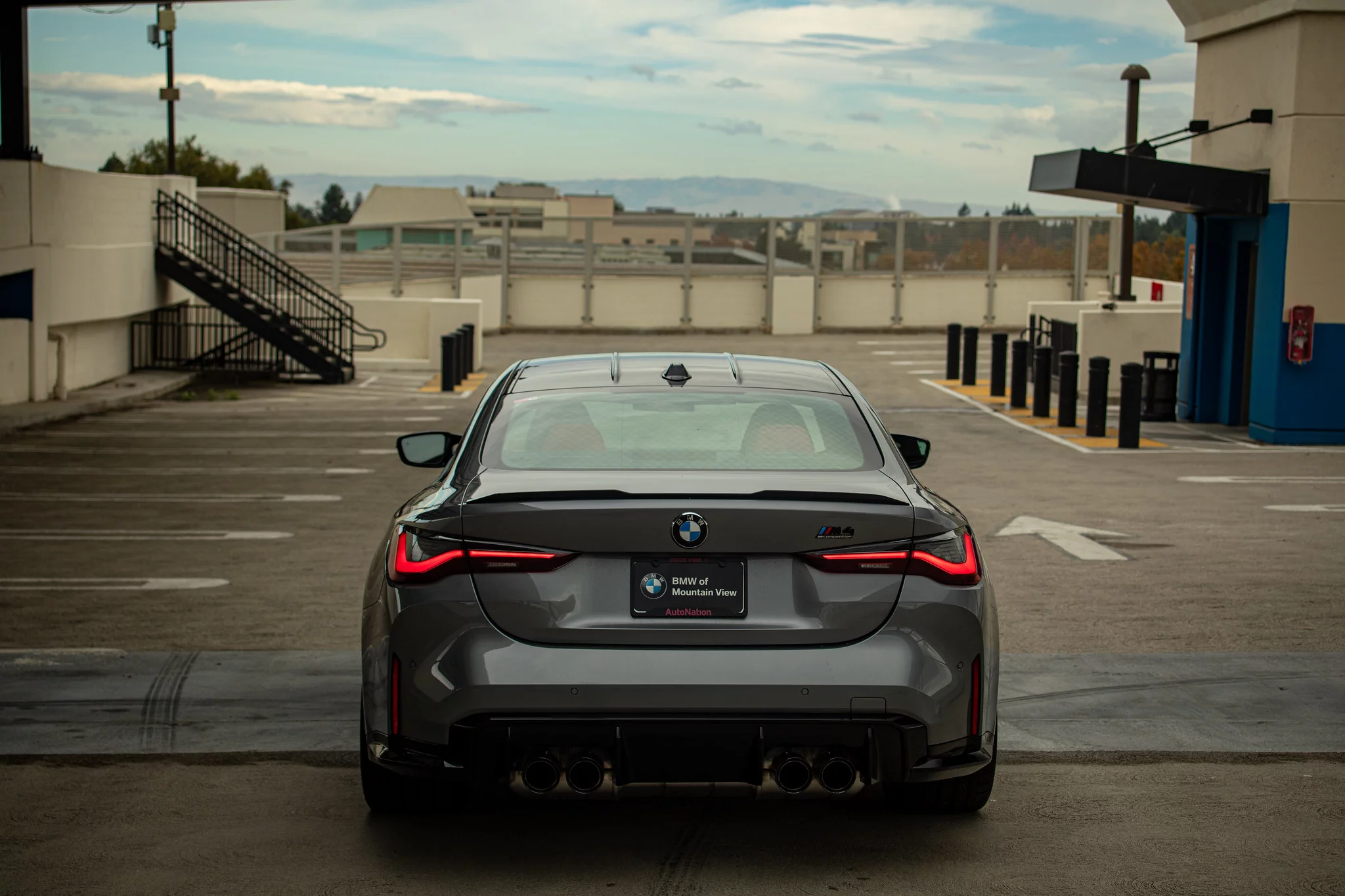 Skyscraper Grey BMW M4