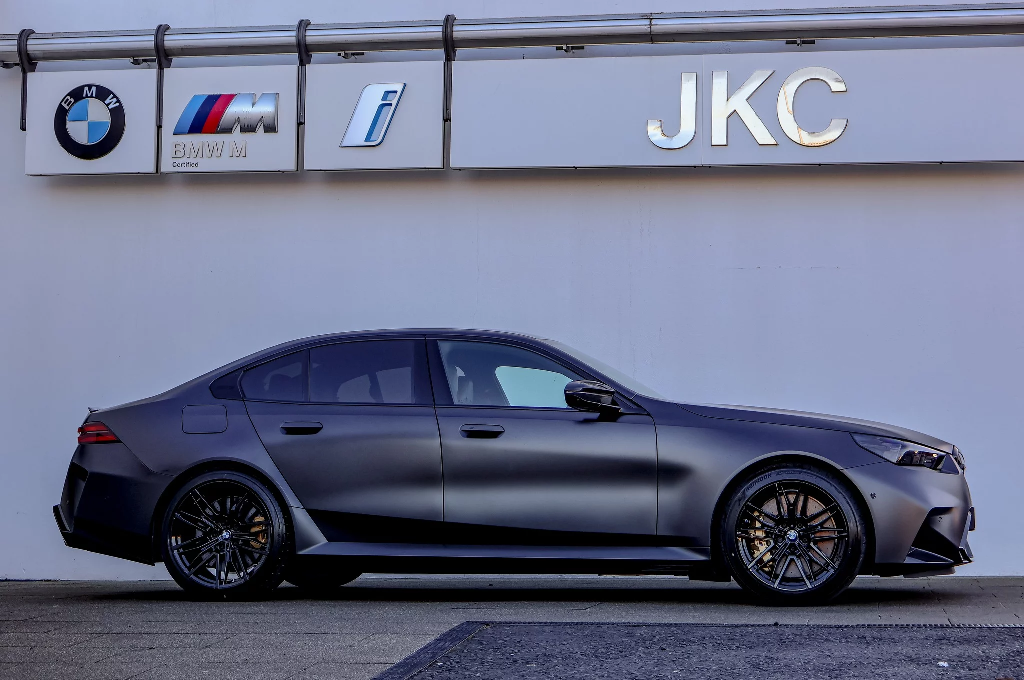 Frozen Deep Grey BMW M5
