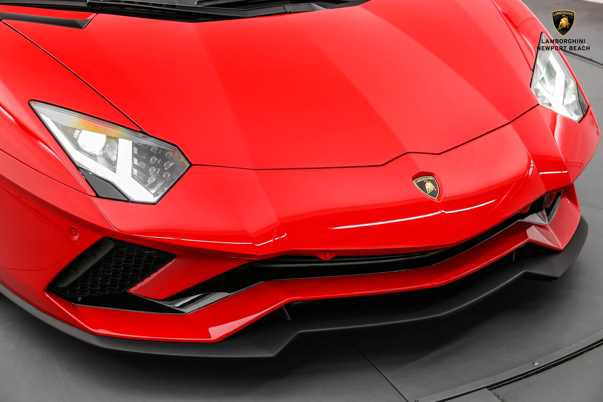 Rosso Mars Lamborghini Aventador