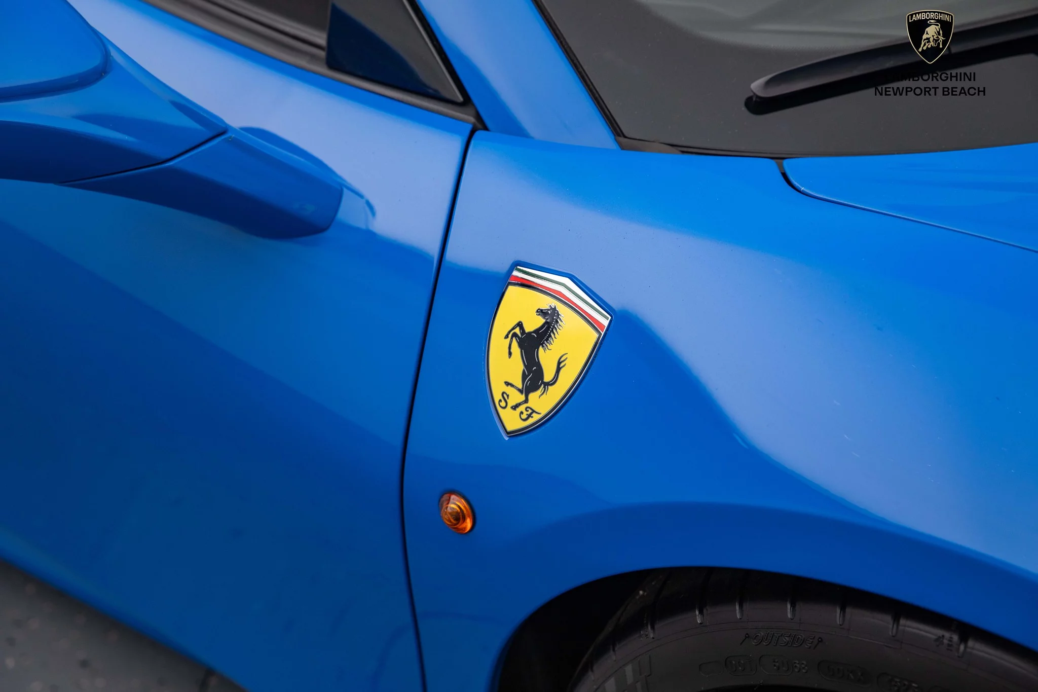 Azzurro Dino Ferrari 488