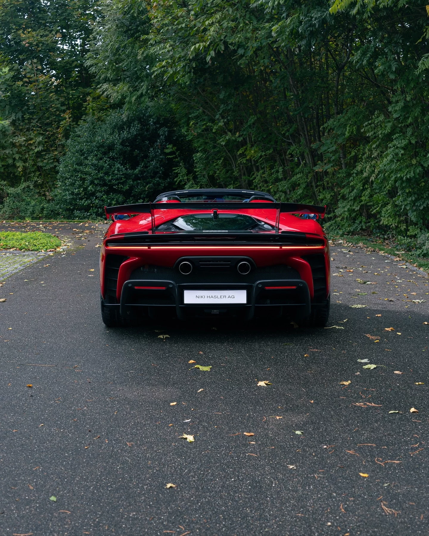 Rosso 70 Anni Ferrari SF90