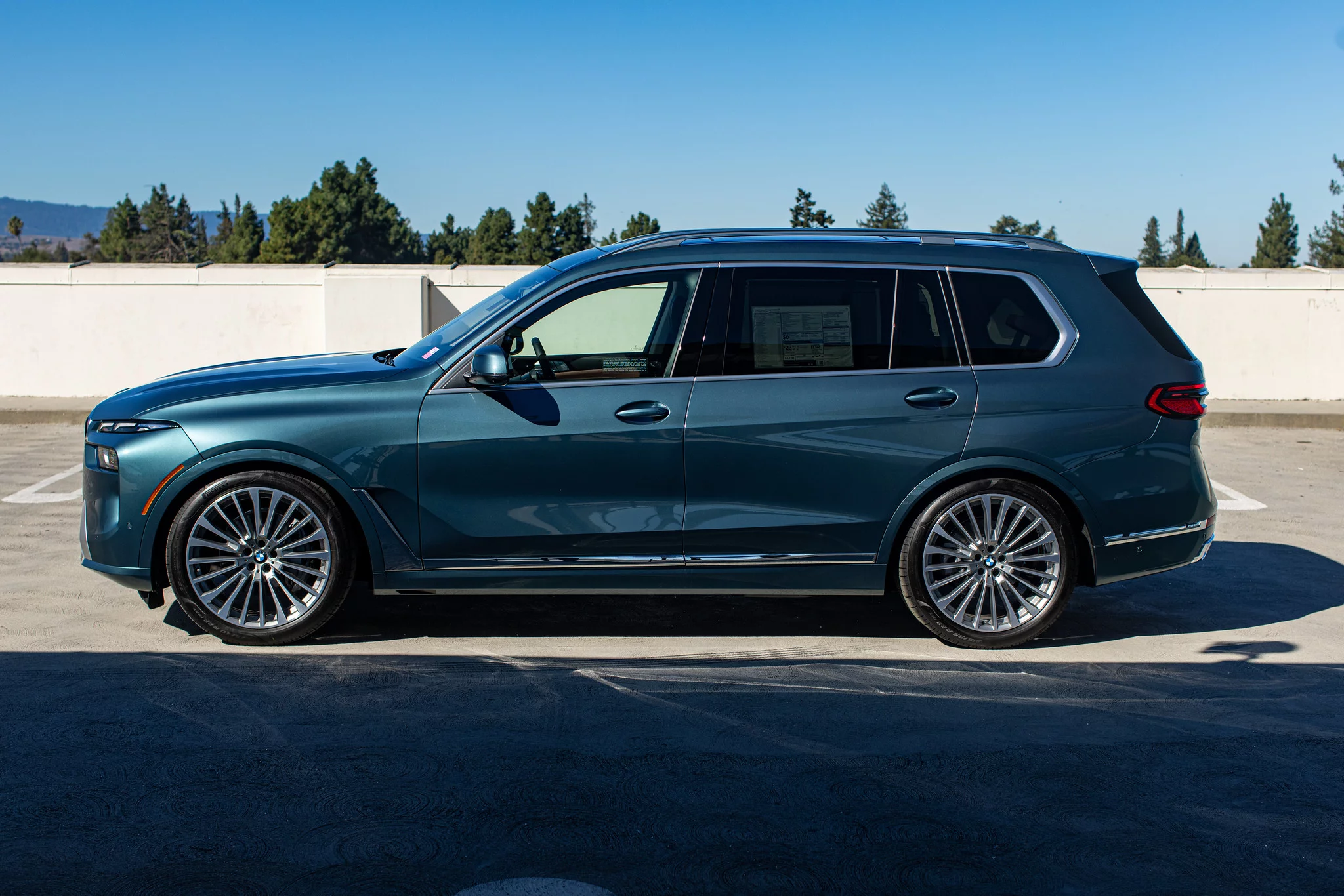 Blue Ridge Mountain BMW X7