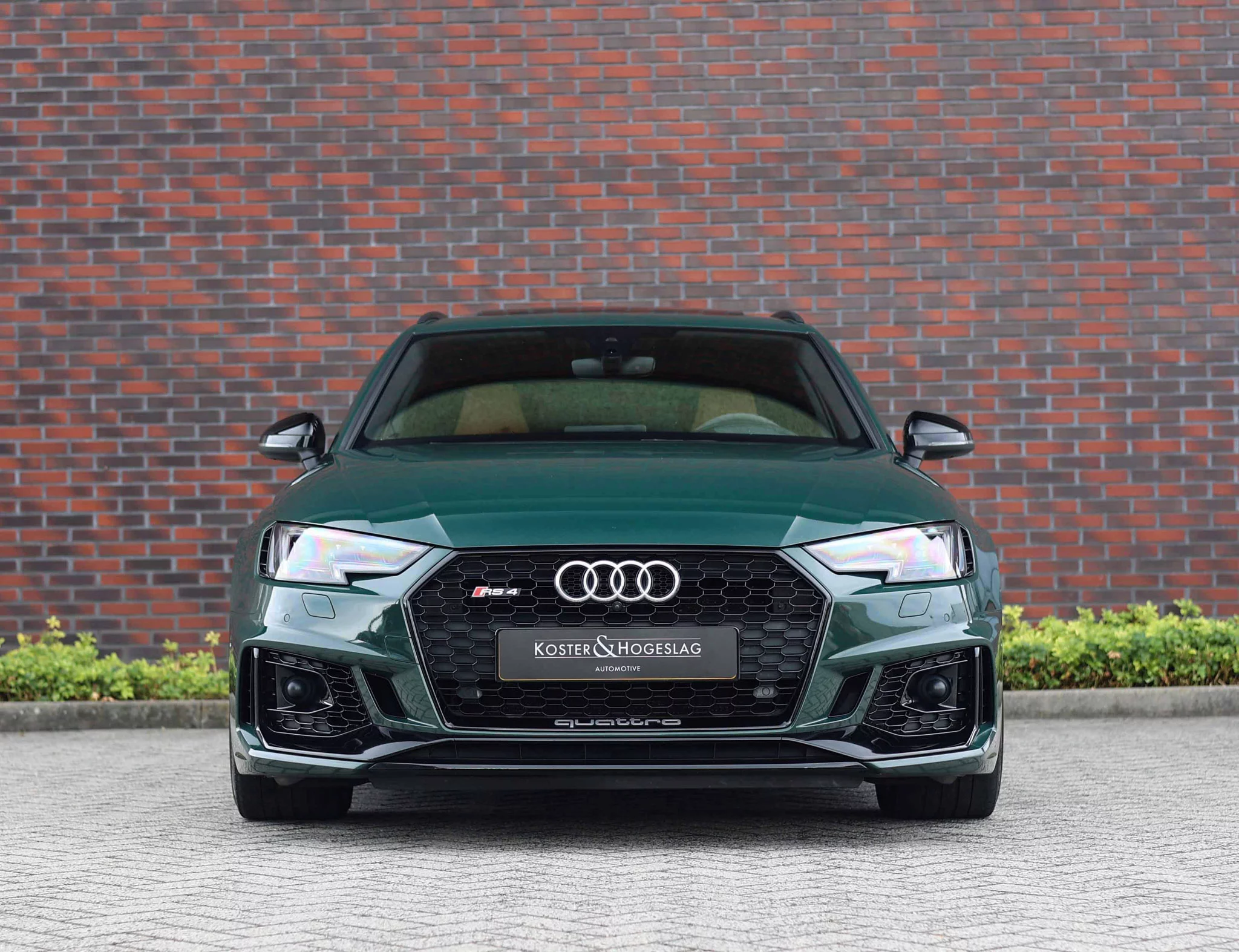 Goodwood Green Audi RS4 Avant