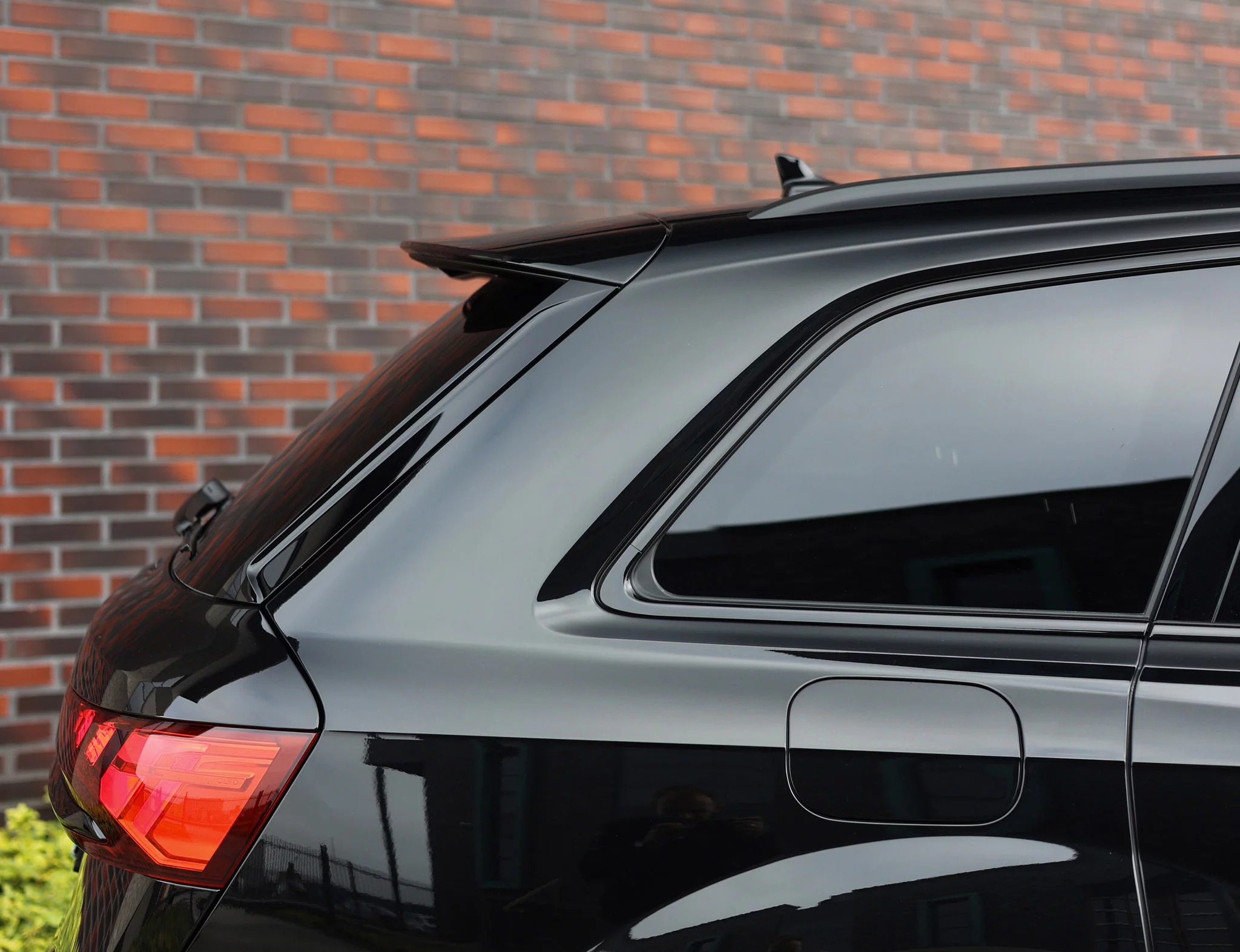 Mythos Black Audi Q7