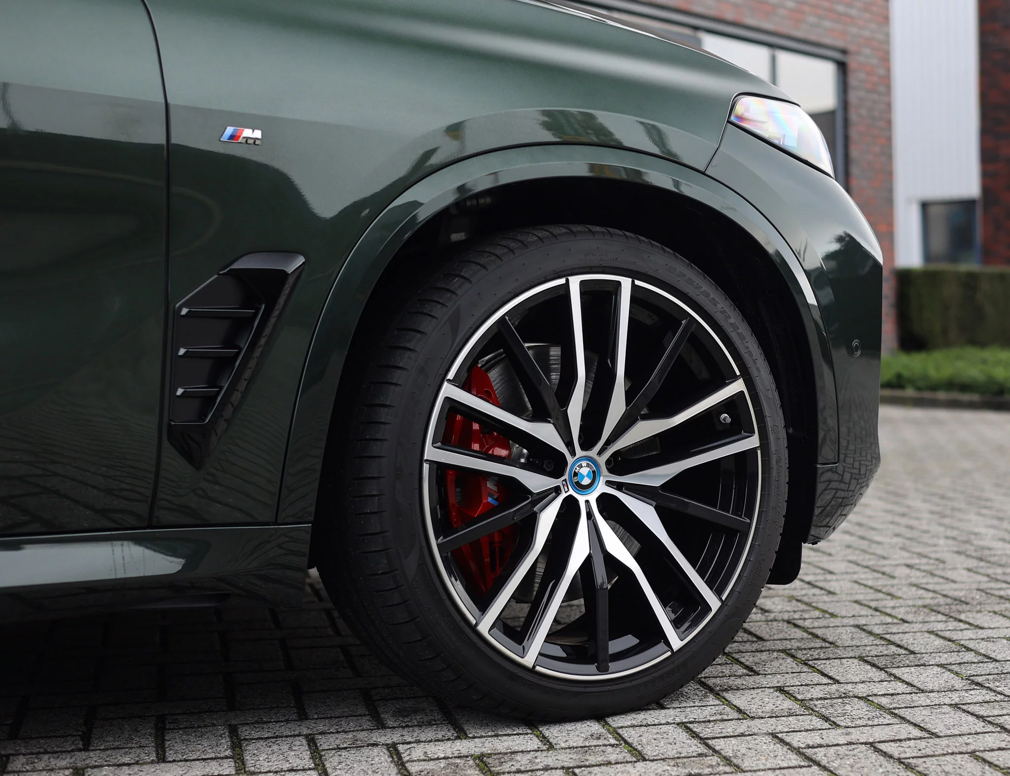 Malachite Green II BMW X5