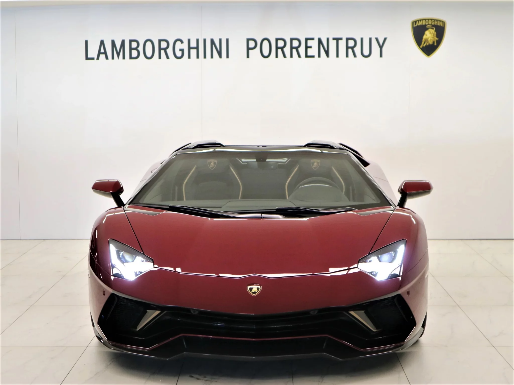 Amaranto Lamborghini Aventador
