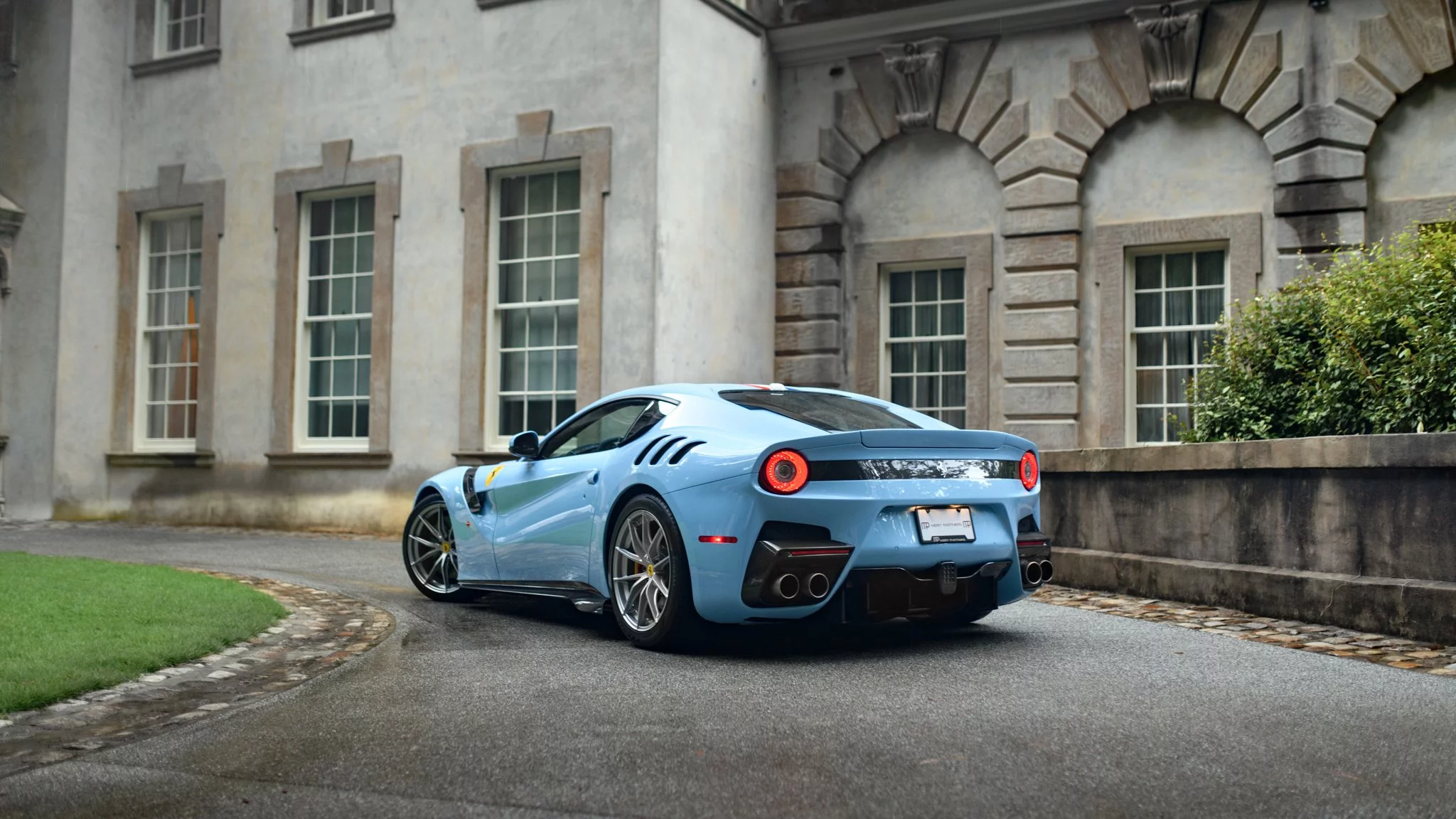Azzurro La Plata Ferrari F12