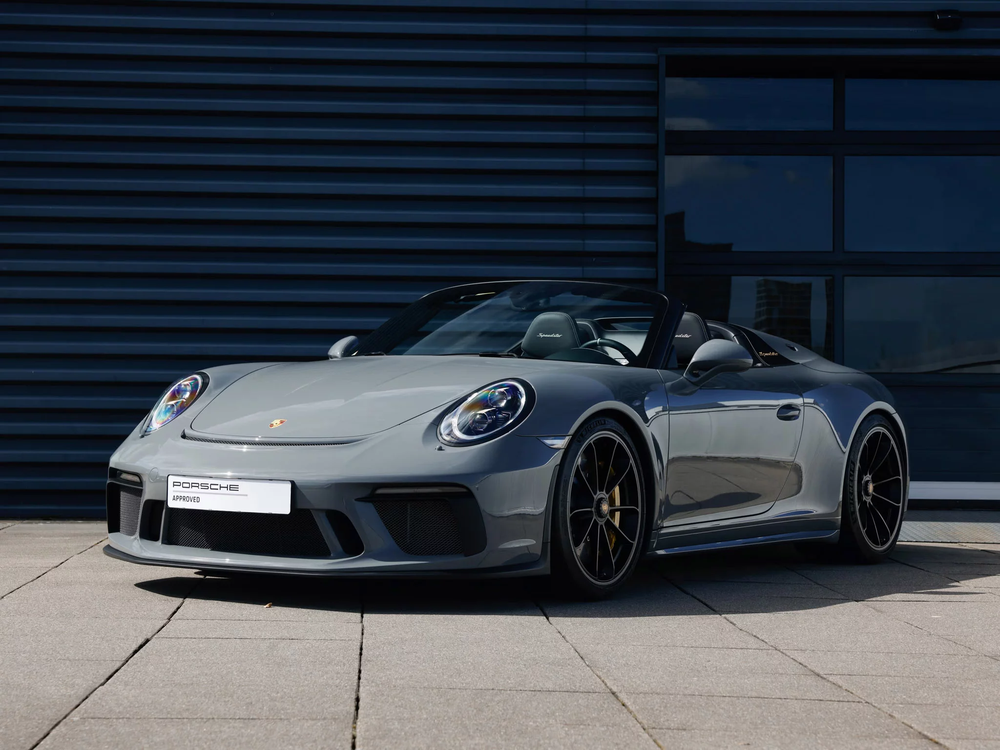 China Grey Porsche 911 Speedster