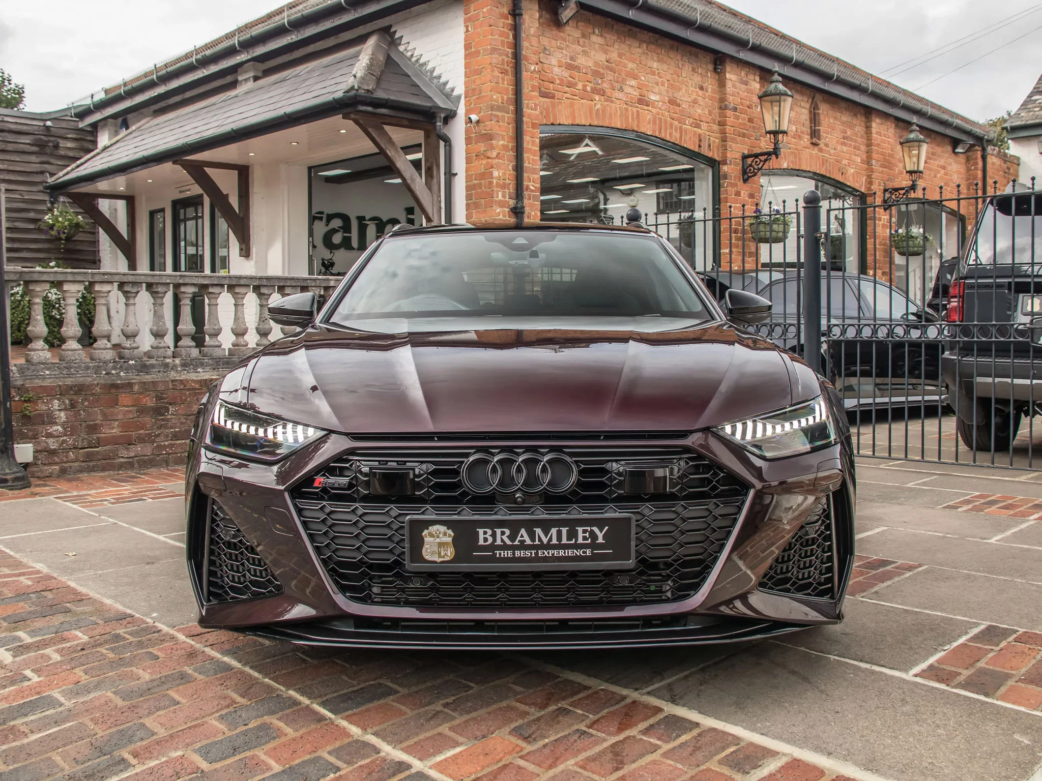 Dark Red Audi RS6 Avant