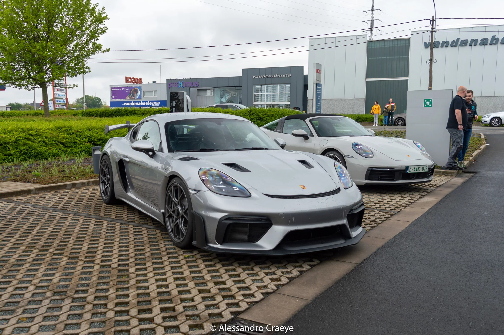 GT Silver Metallic Porsche 718 Cayman GT4 RS