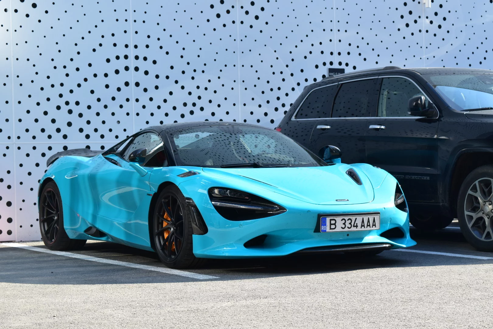 Tokyo Cyan McLaren 750S