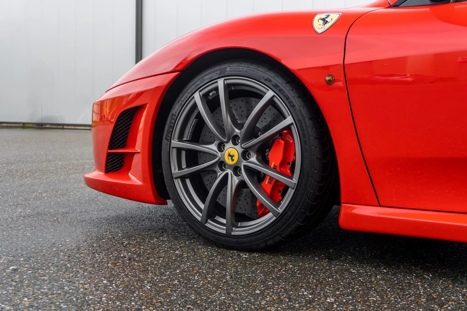 Rosso Scuderia Ferrari 430 Scuderia