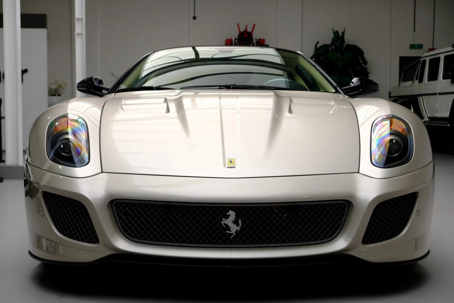 Grigio Ingrid Ferrari 599