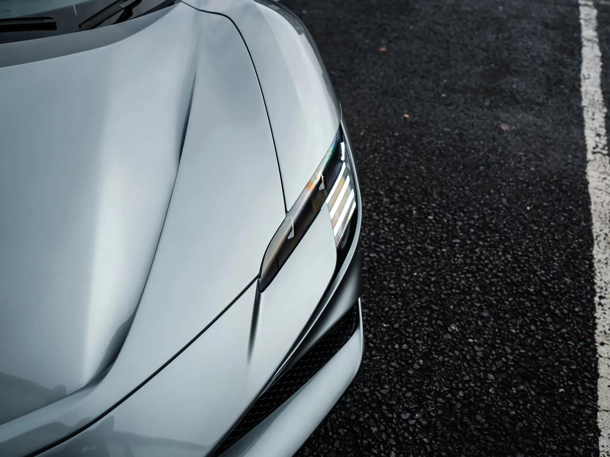 Grigio Titanio Ferrari SF90