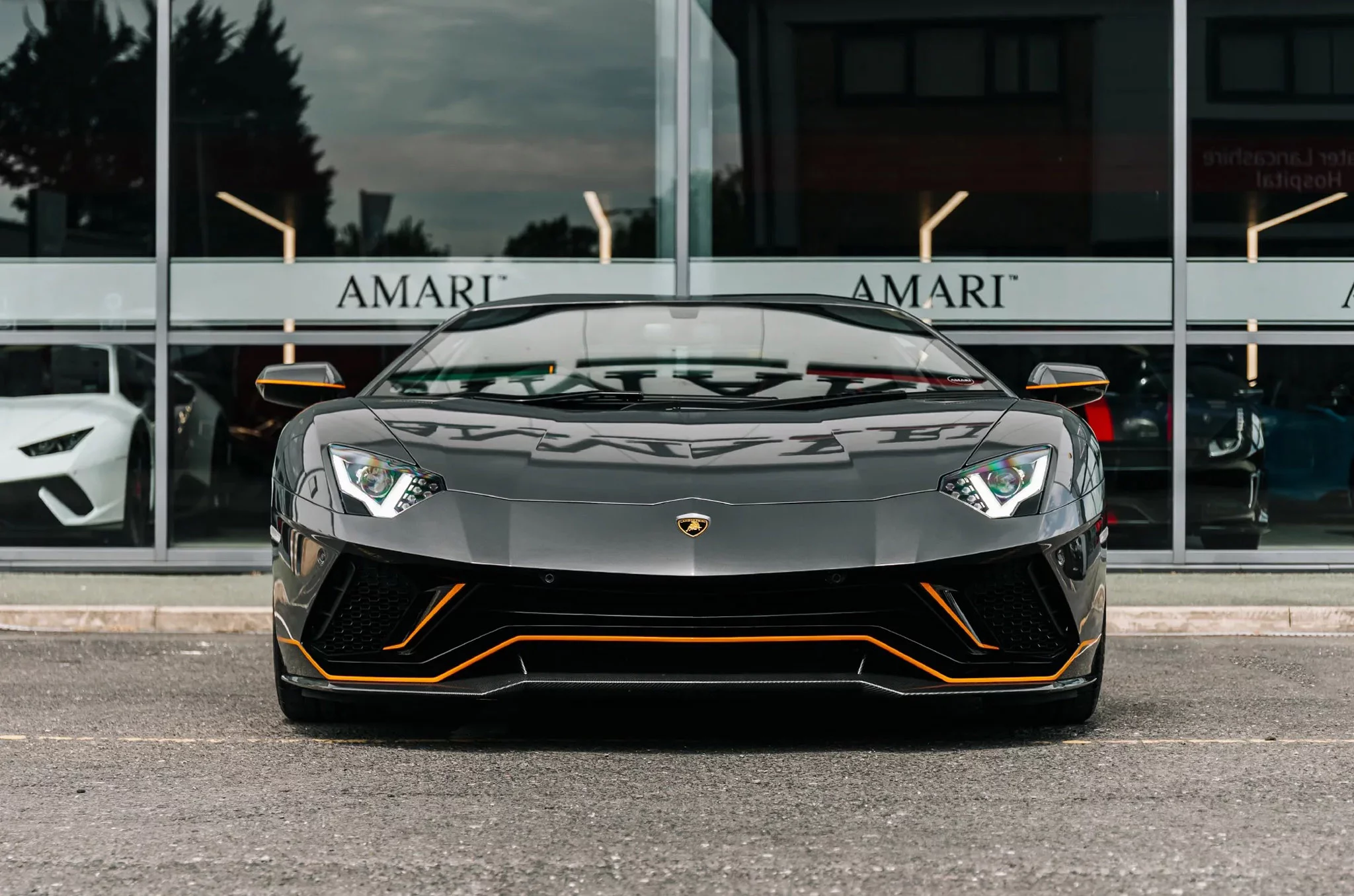 Grigio Keres Lamborghini Aventador