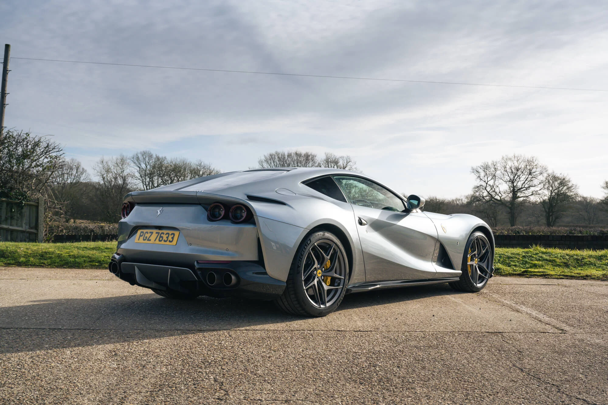 Grigio Titanio Ferrari 812