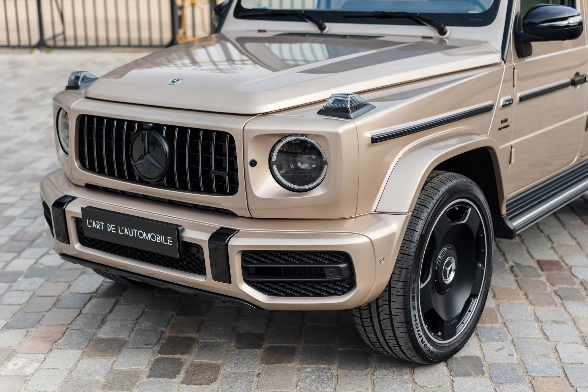 Travertine Beige Mercedes-AMG G 63