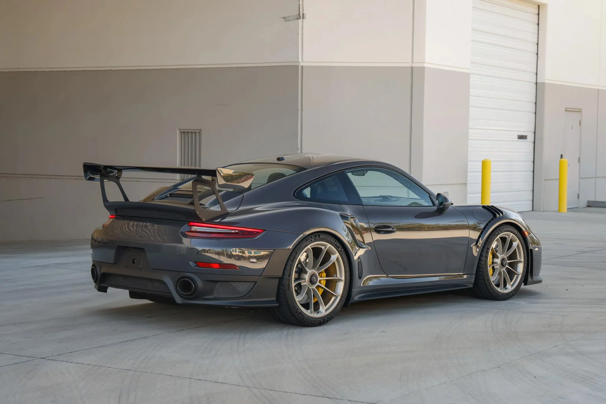 Grey Black Porsche 911 GT2 RS
