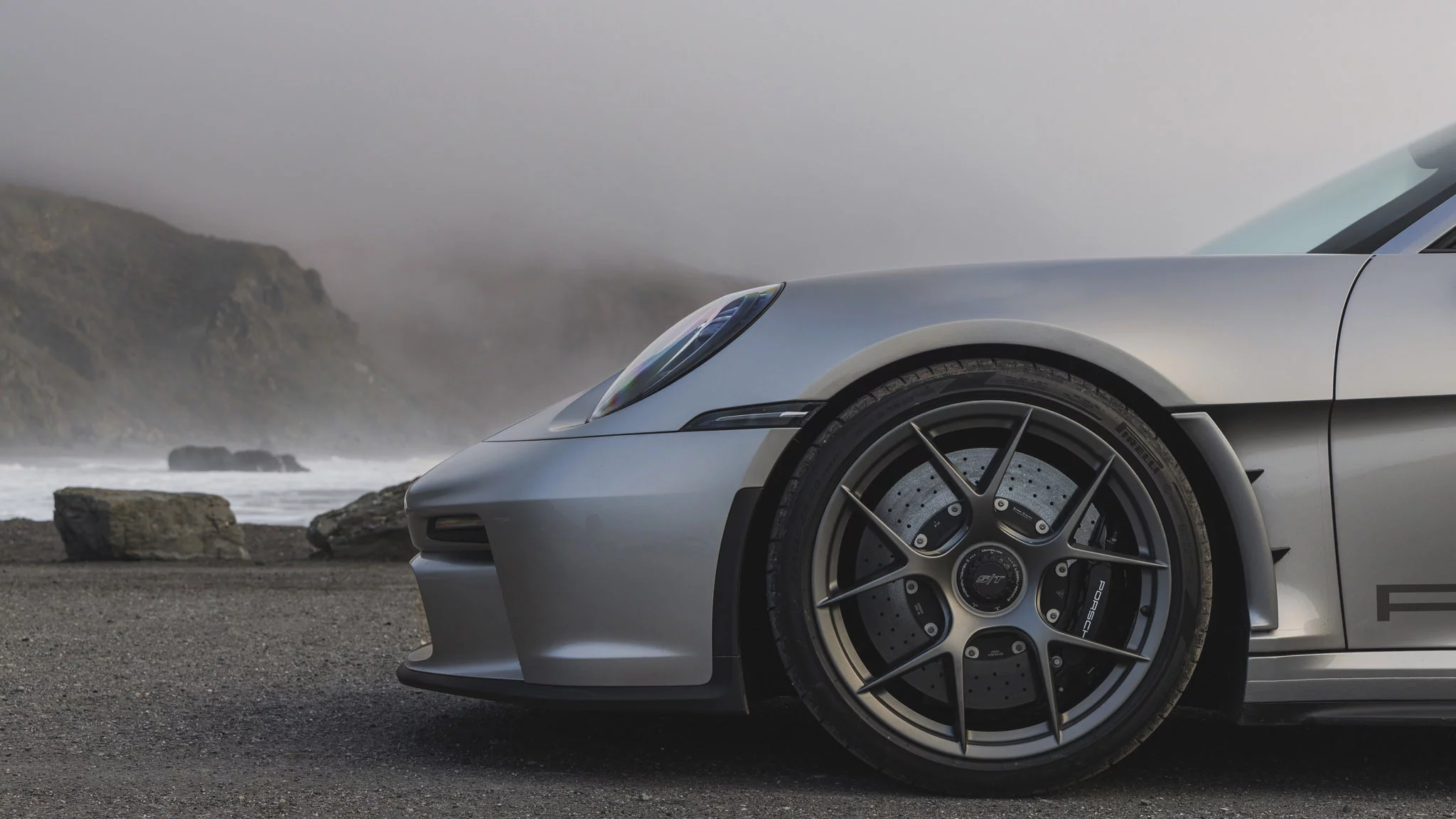 GT Silver Metallic Porsche 911 S/T