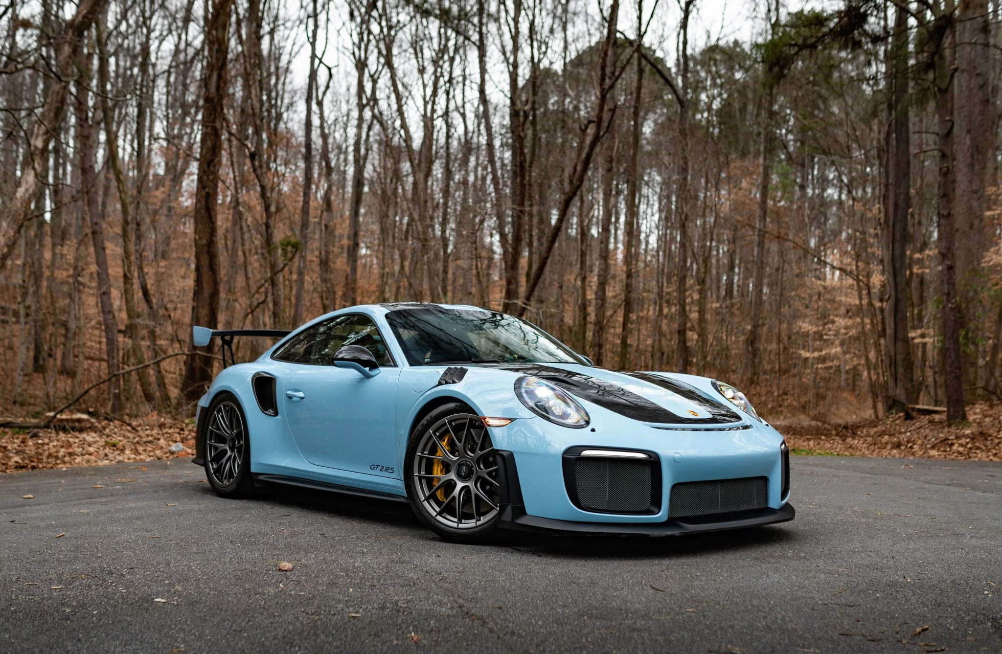Gulf Blue Porsche 911 GT2 RS